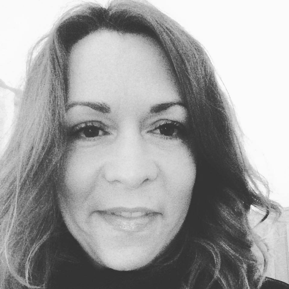 Weronica Rennie Veronica / Ronnie Hill is fundraising for Macmillan Cancer Support