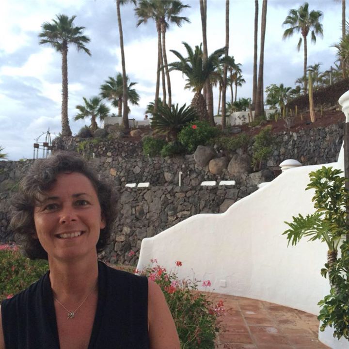 Alison Maynard-Bond is fundraising for St Richard's Hospice Foundation