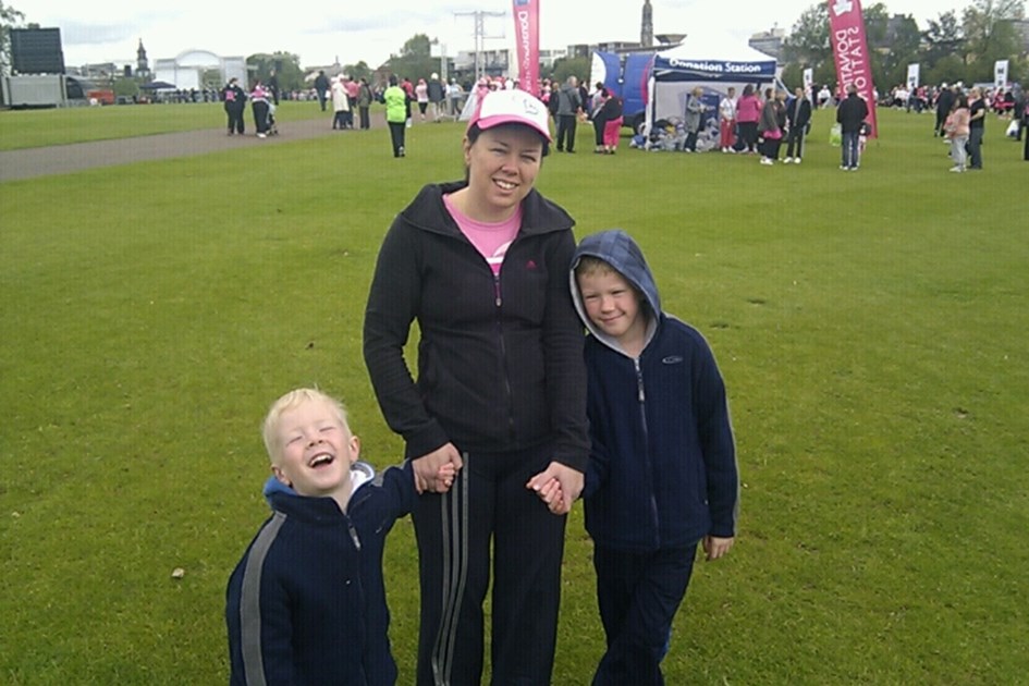 Jacqueline Mcdougall is fundraising for Cancer Research UK