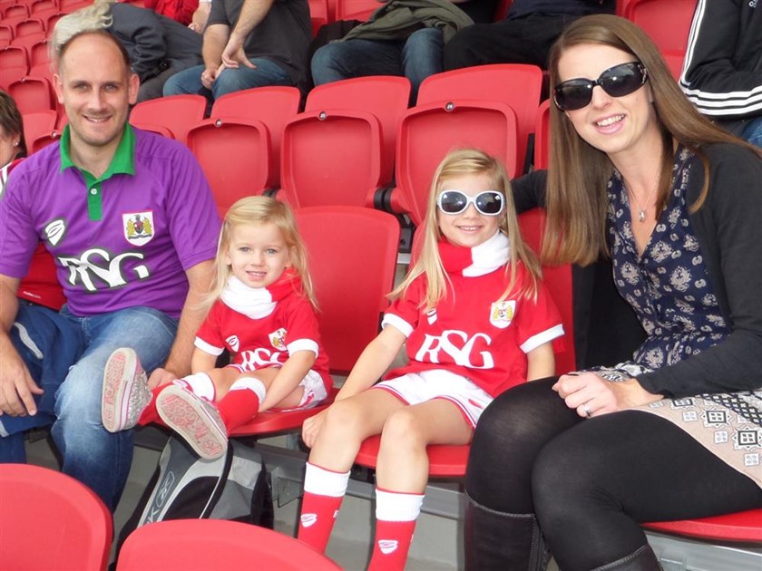 Laura Lagana is fundraising for Bristol City Robins Foundation