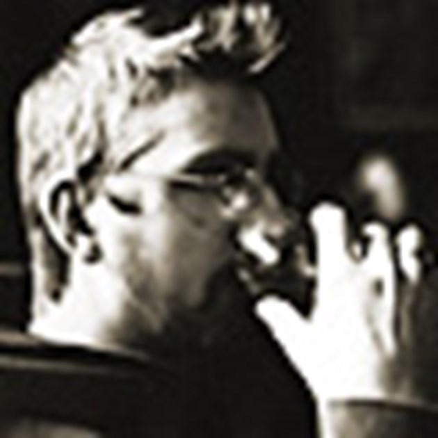 Mark Connelly is fundraising for Cancer Research UK