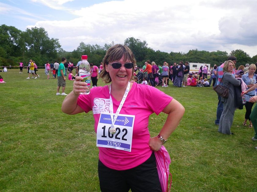 Angela Baxter is fundraising for Cancer Research UK