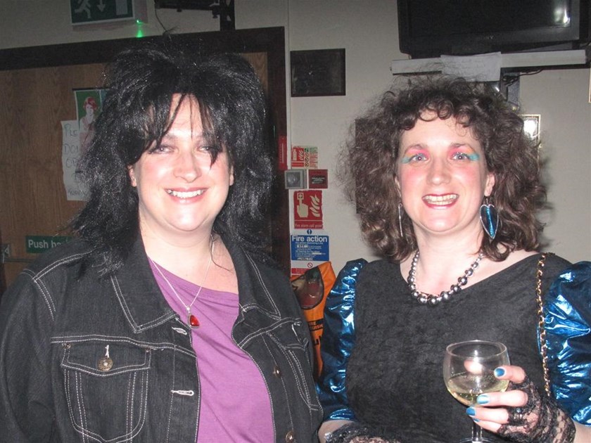 Hayley Reynolds is fundraising for Cancer Research UK