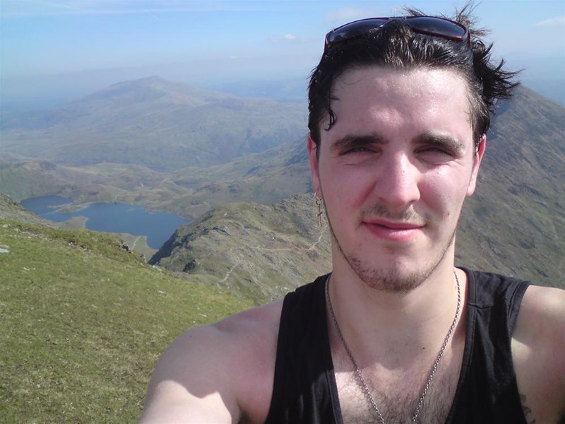 Gavin Sharp is fundraising for British Heart Foundation