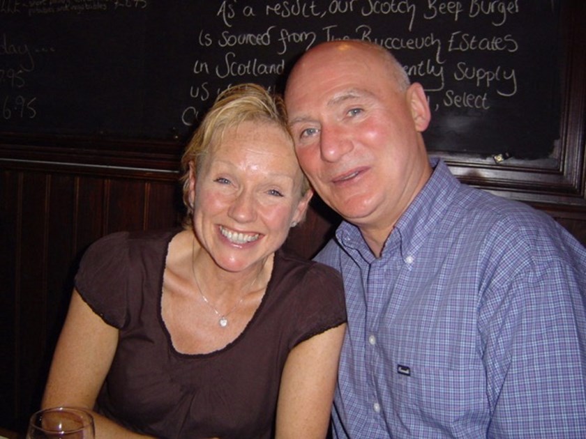 Lisa HuxleyBlythe is fundraising for Worldwide Cancer Research