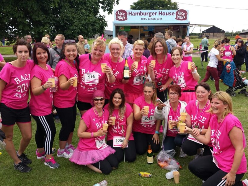 Em Fox is fundraising for Cancer Research UK