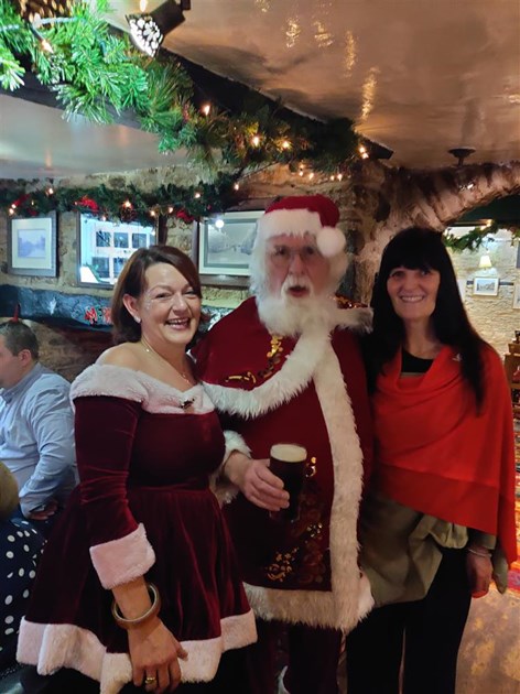 Bull Inn Launton is fundraising for The Hummingbird Centre