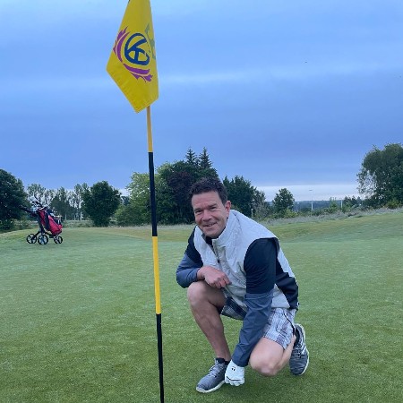 Ian's Big Golf Race