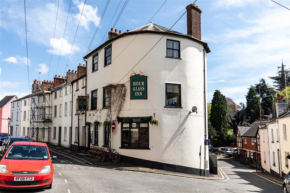 The Hour Glass Inn is fundraising for Exeter City Community Trust