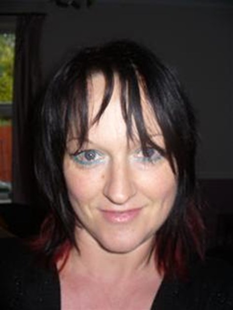 Dienna Maile is fundraising for Cancer Research UK