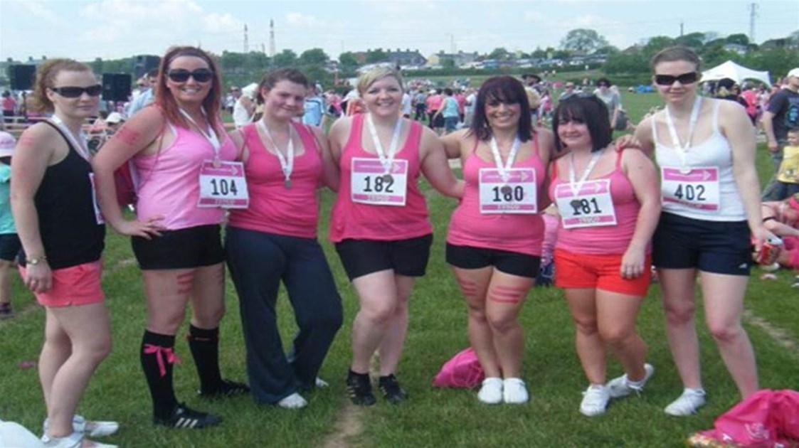 Stacey Thwaites Is Fundraising For Cancer Research Uk