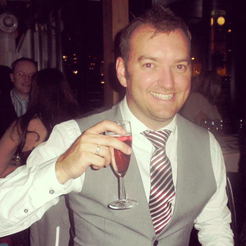 Dominic Chapman-Hunt is fundraising for Cancer Research UK