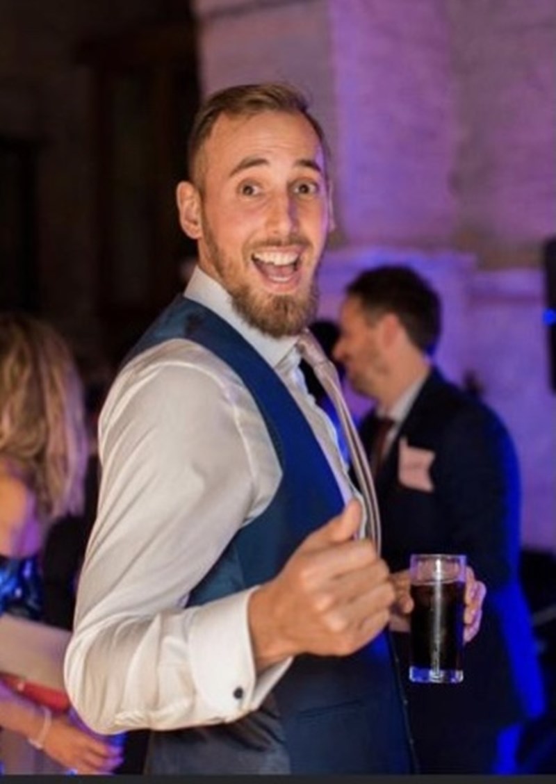 Gareth Hunter is fundraising for Brain Tumour Research
