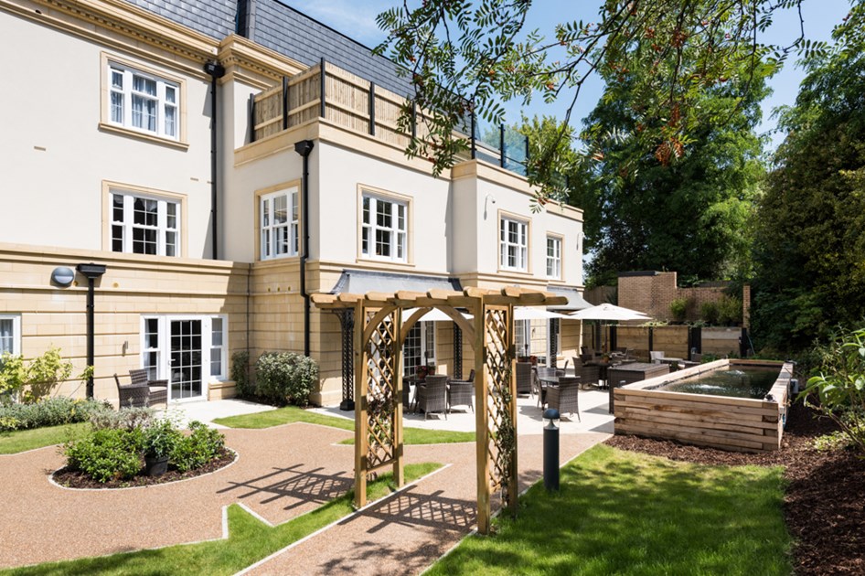 Chamberlain Court Care Home is fundraising for Alzheimer's Research UK