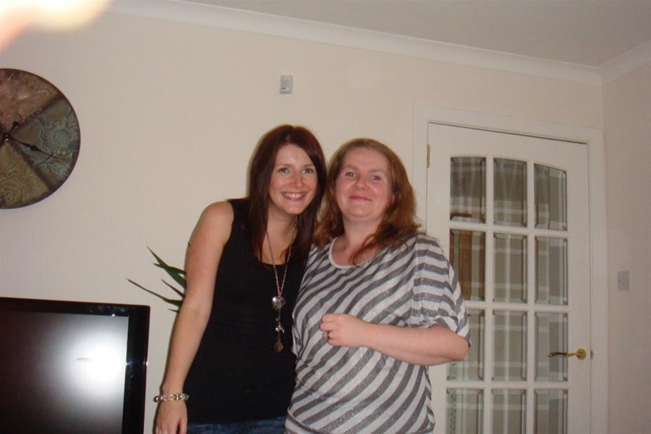 Gillian McKenzie is fundraising for Young Lives vs Cancer
