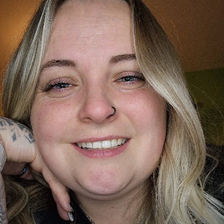 Kimberley Roux Kimberley Rouse is fundraising for Alzheimer's Society