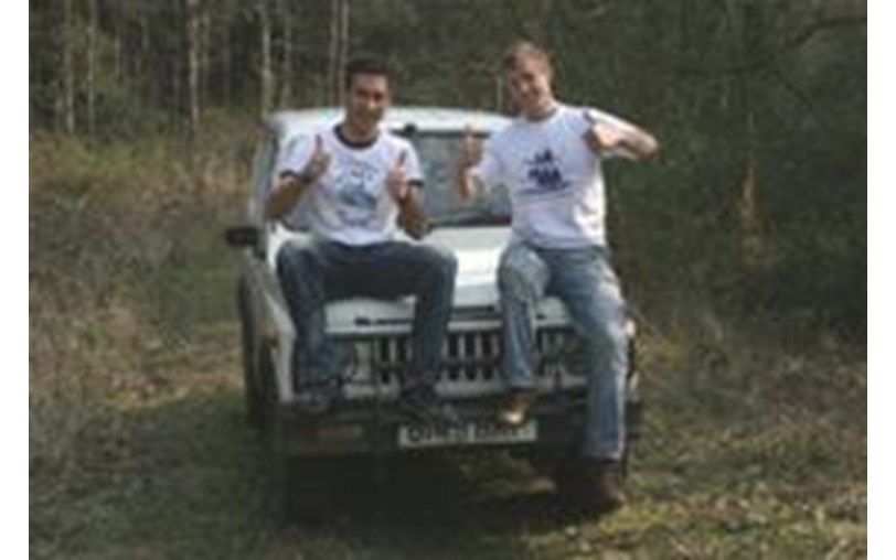 rusty-rhinos-is-fundraising-for-mercy-corps