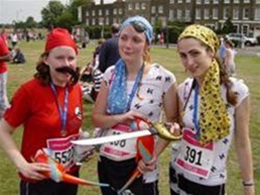 Sarah Strange is fundraising for Cancer Research UK