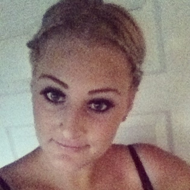 Hope is fundraising for Macmillan Cancer Support