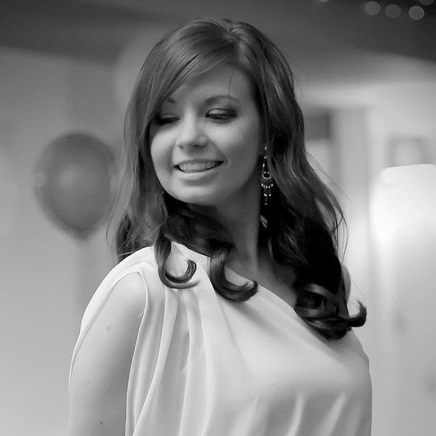 Sara Stewart is fundraising for Cancer Research UK