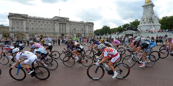 palace to palace bike ride