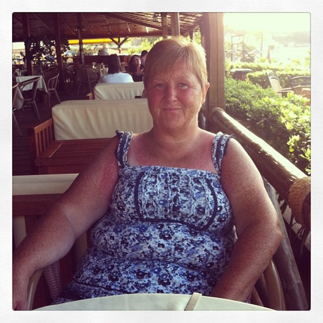 tracey walker is fundraising cancer research uk tracey walker is fundraising cancer research uk