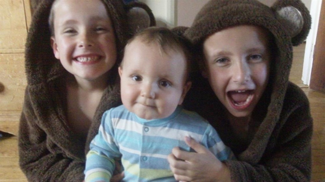 Jess Hobbs is fundraising for Cots for Tots