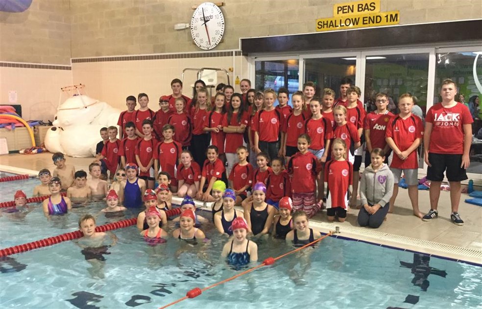 local swim clubs near me