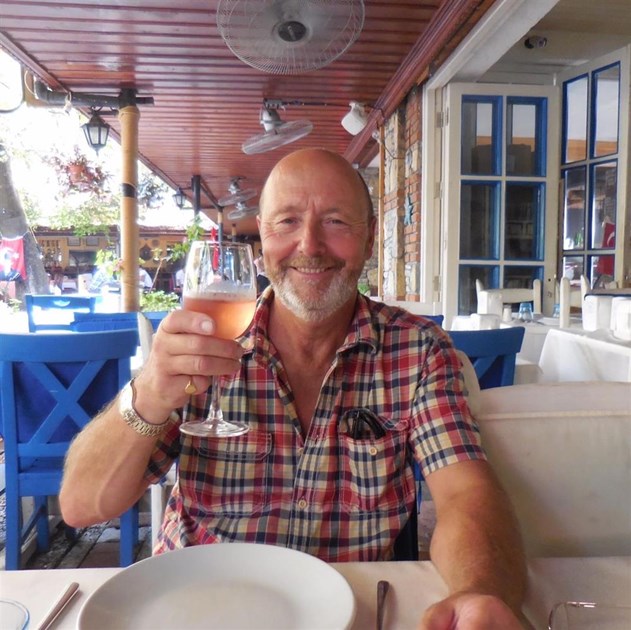 Scott Rowe is fundraising for Guernsey Mind