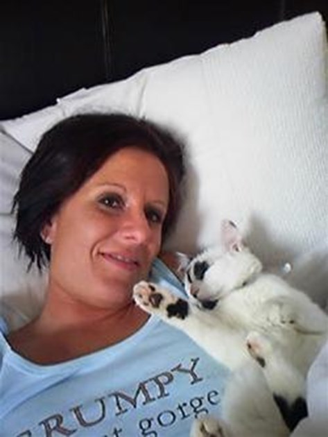 Michelle McDermott is fundraising for Cancer Research UK’s Bobby Moore Fund