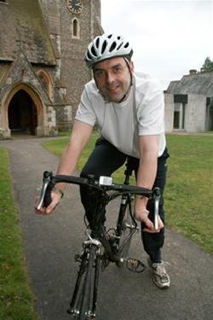 Gavin Collins is fundraising for Educational Frontier Trust