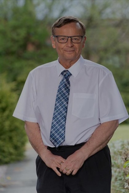 Sophie Elton is fundraising for Cancer Research UK