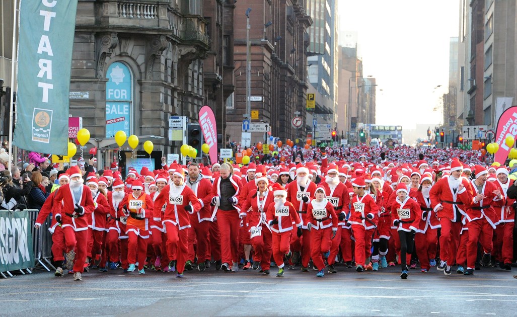 Glasgow Santa Dash is fundraising for Beatson Cancer Charity