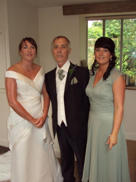Laura Simmonds is fundraising for Crohn’s & Colitis UK