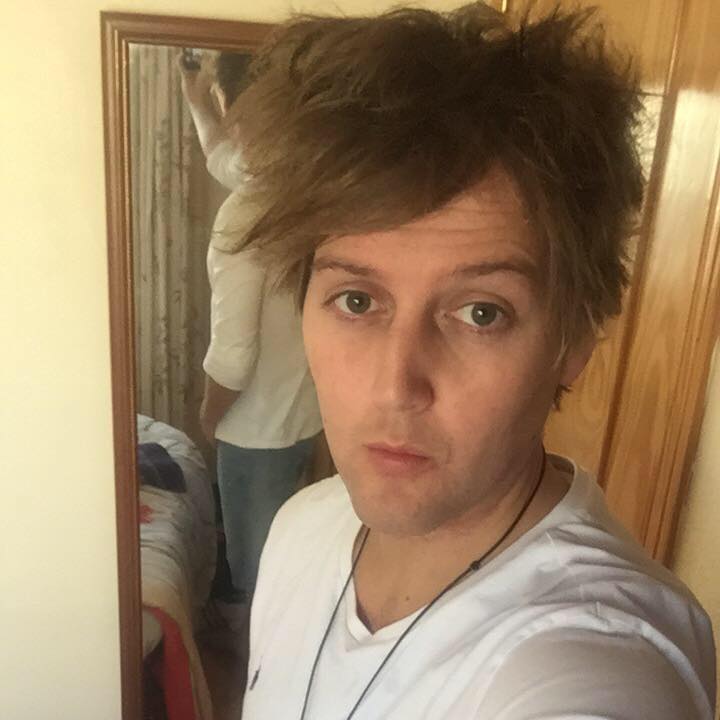Rob Birchall Robert Birchall is fundraising for Cancer Research UK