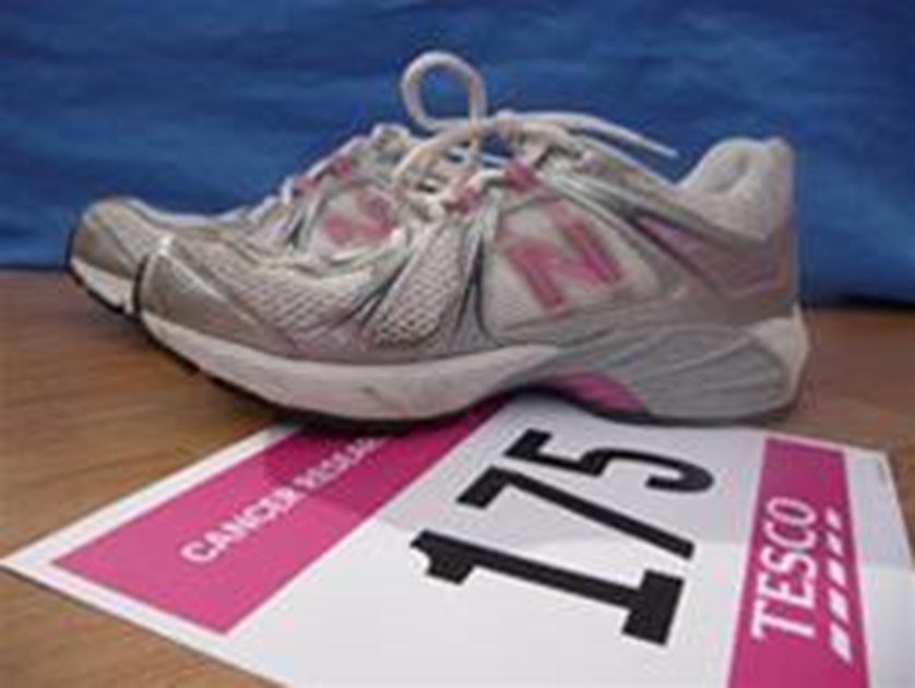 Stephanie Tedstone is fundraising for Cancer Research UK