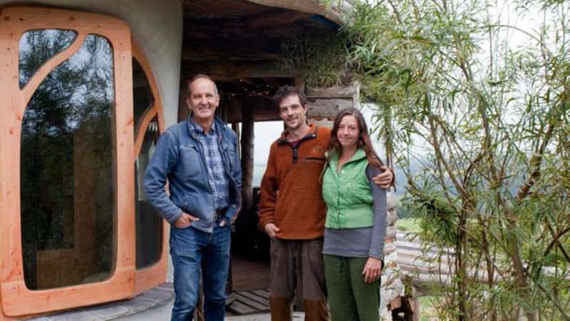 Help raise £50000 to help our friends, Simon and Jasmine Dale and family , rebuild their lives after their eco build home was destroyed by fire on New Years Day