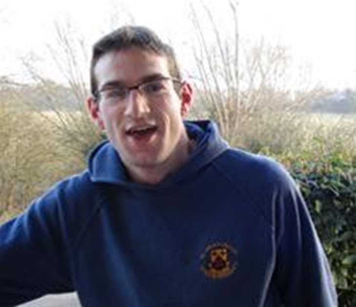 Martin Slade is fundraising for Vale House Oxford
