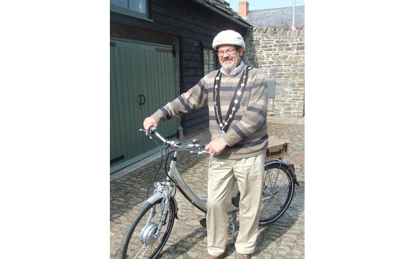 John Kendall is fundraising for Bracken Trust