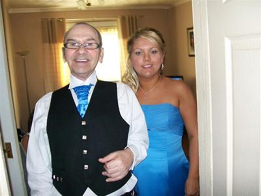 Samantha Leverage Is Fundraising For Cancer Research UK samantha-leverage-is-fundraising-for-cancer-research-uk