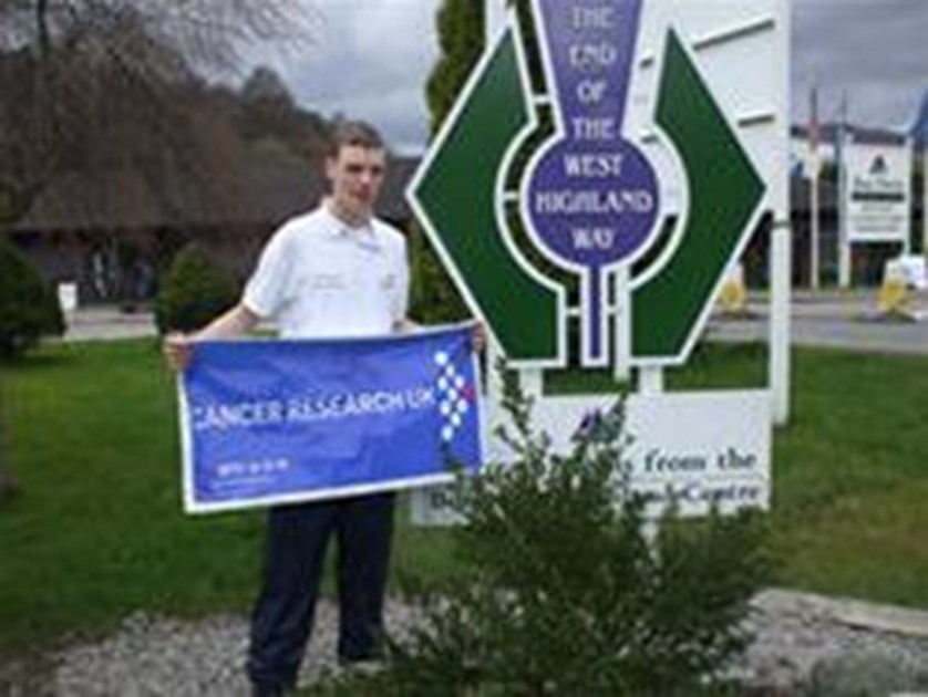 Dean Mclachlan is fundraising for Cancer Research UK