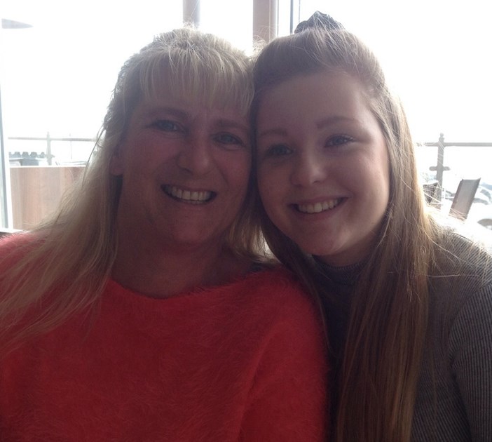 Lisa Root is fundraising for Alzheimer's Society